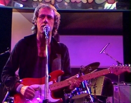 Dire Straits