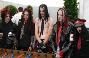 MURDERDOLLS